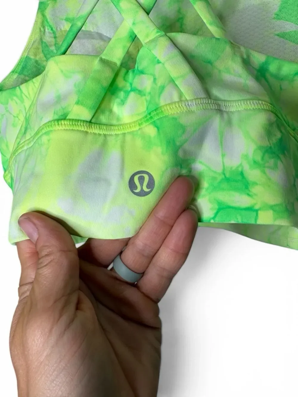 Lululemon High Neck Energy Bra Crop Top Dual Shibori Highlight Yellow Green Sz 6
